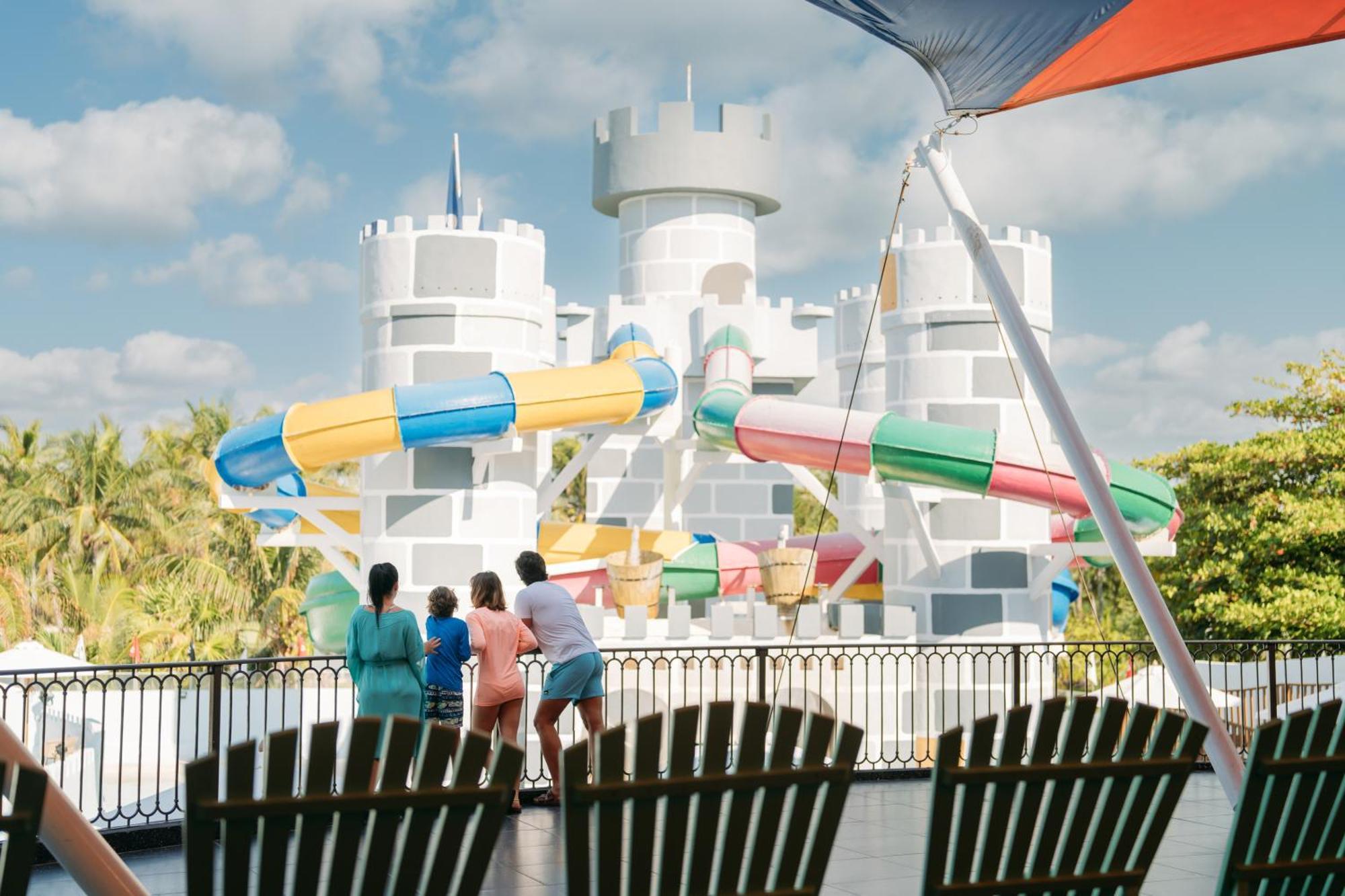 Seadust Cancun Family Resort Exterior photo